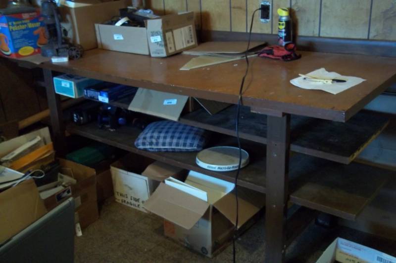 lot 473 image: Shop table does not include contents