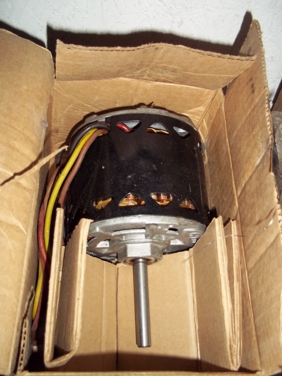 lot 24 image: Electric Motor