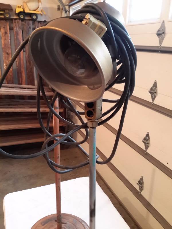 lot 27 image: Vintage industrial light.. Made from an old pulley as base.. Extra Base for your use