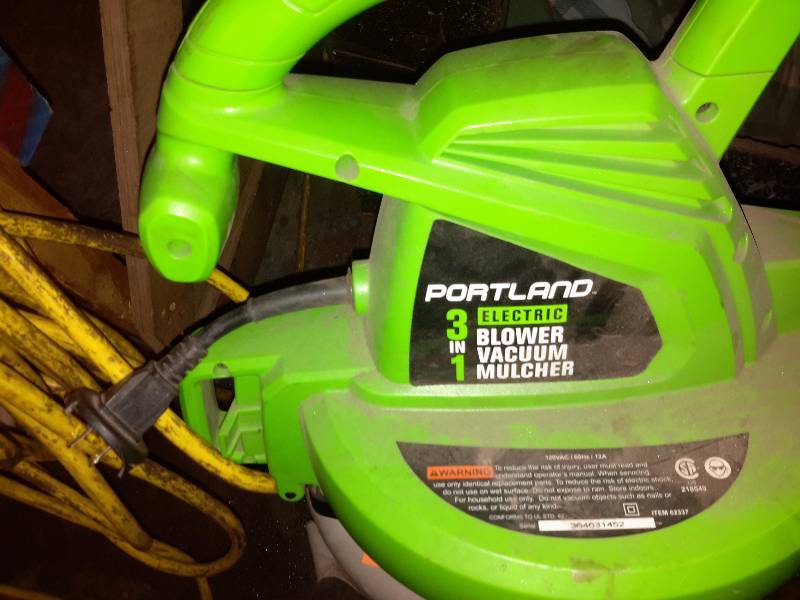 lot 125 image: Portland Electric Blower, Vacuum, Mulcher  Propane Gas tank