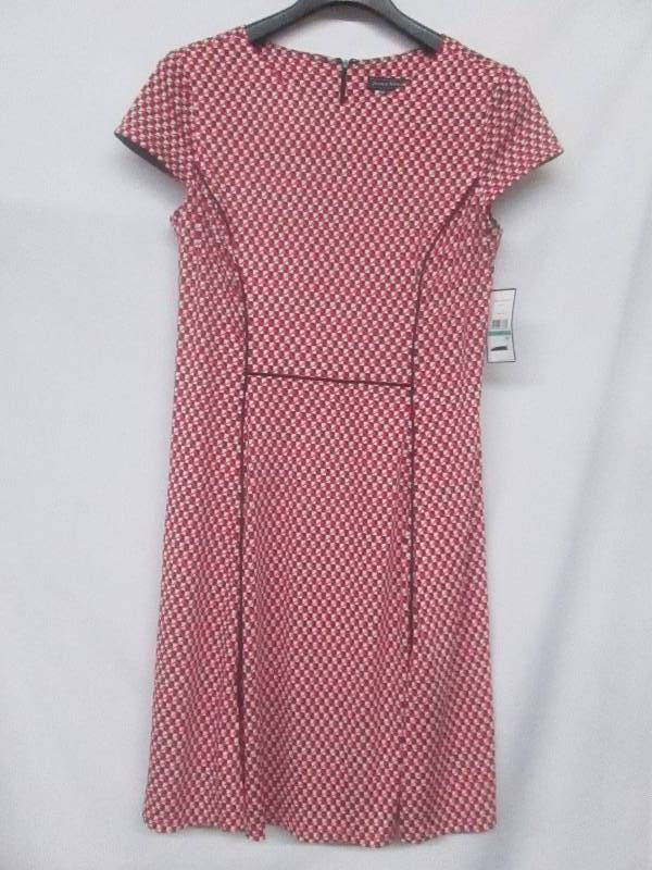 lot 59 image: Jessica Howard Womens Regular Cap-Sleeved Fit-and-Flare Dress - Coral