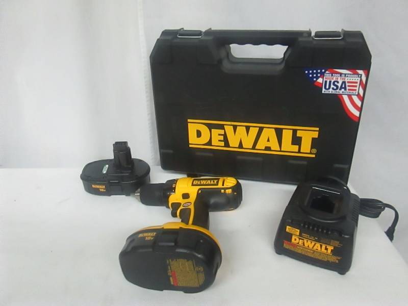 lot 11 image: DeWalt Compact Drill Driver