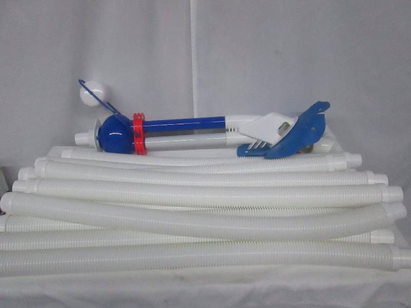 lot 39 image: Swim Time HurriClean Above-Ground Pool Cleaner