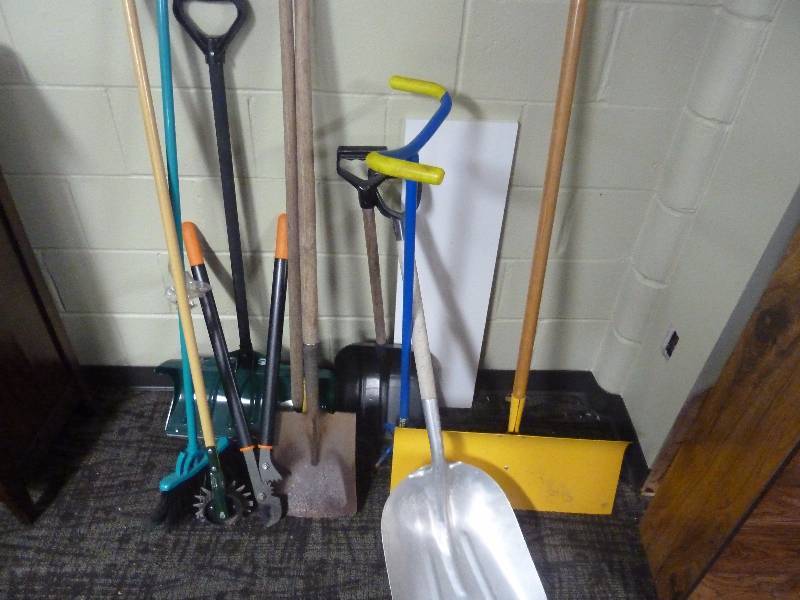 Garage Lot