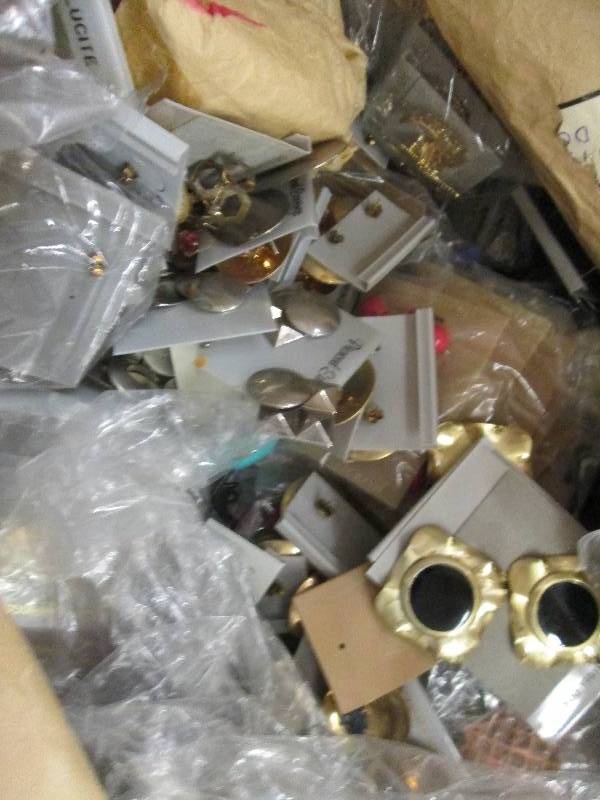 lot 49 image: restock your earring inventory big ...