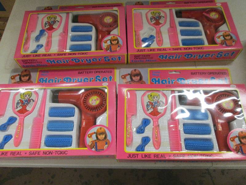 lot 79 image: 6 battery operated hair dryer sets ...