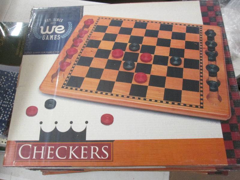 lot 150 image: 2 vintage unopened checker boards ...