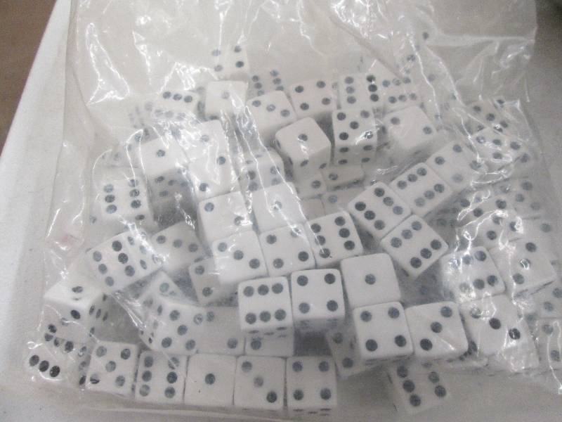 lot 157 image: 1 bag of white dice ...