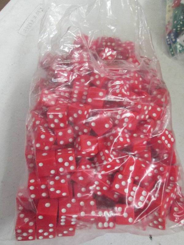 lot 160 image: 1 bag of red dice ...
