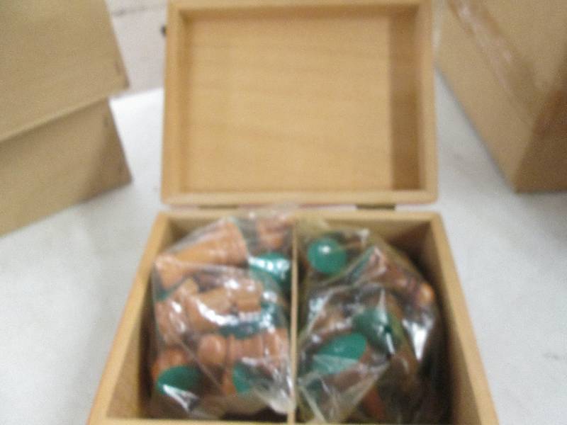 lot 274 image: 1 wooden box of wood chess pieces n...