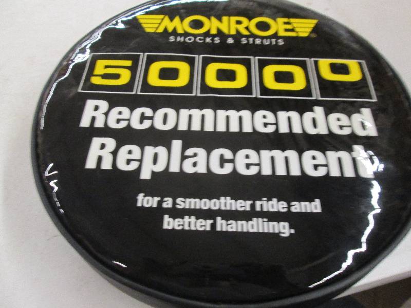 lot 300 image: 10 new monroe shocks and struts sea...