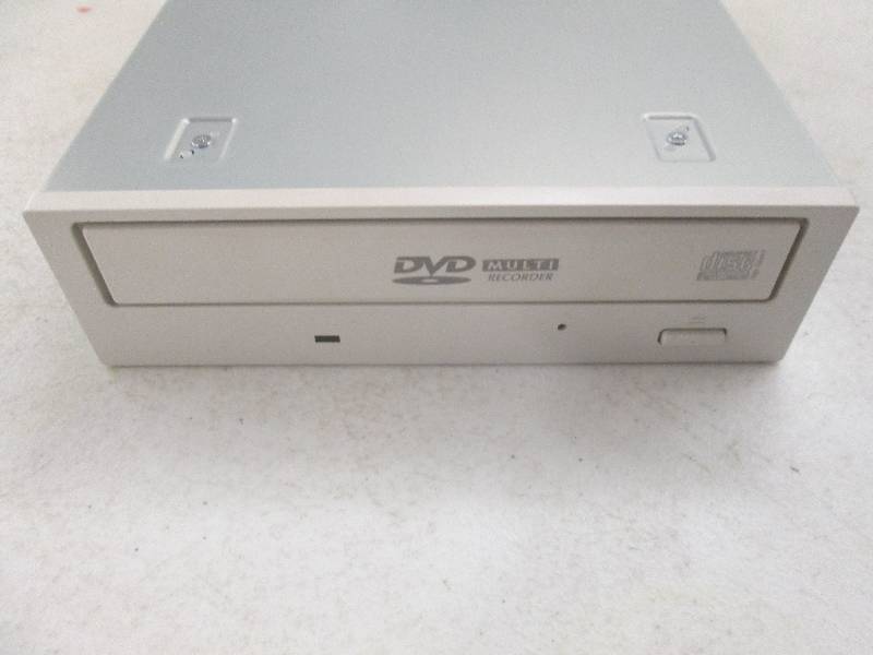 lot 311 image: 5 panasonic dvd multi recorders mod...