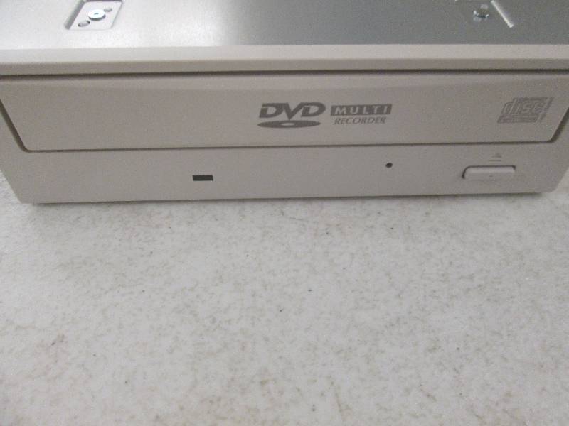 lot 320 image: 5 panasonic dvd multi recorders mod...
