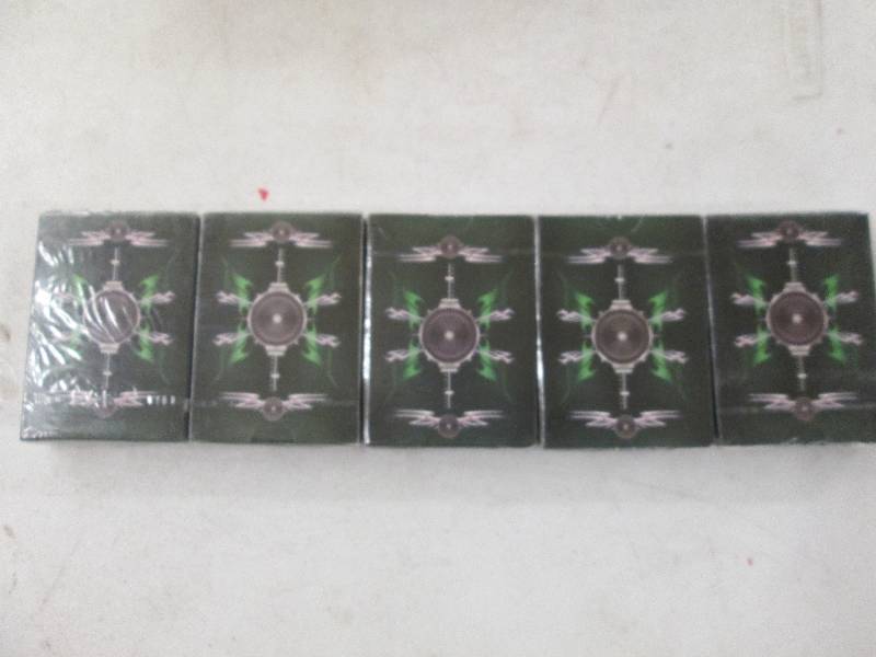 lot 330 image: 5 brand new unopened decks of playi...