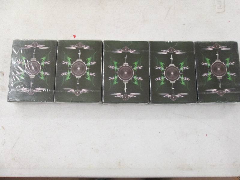 lot 331 image: 5 brand new unopened decks of playi...