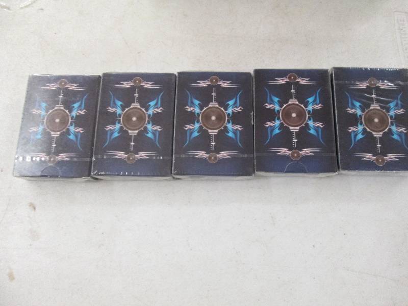 lot 332 image: 5 brand new unopened decks of playi...