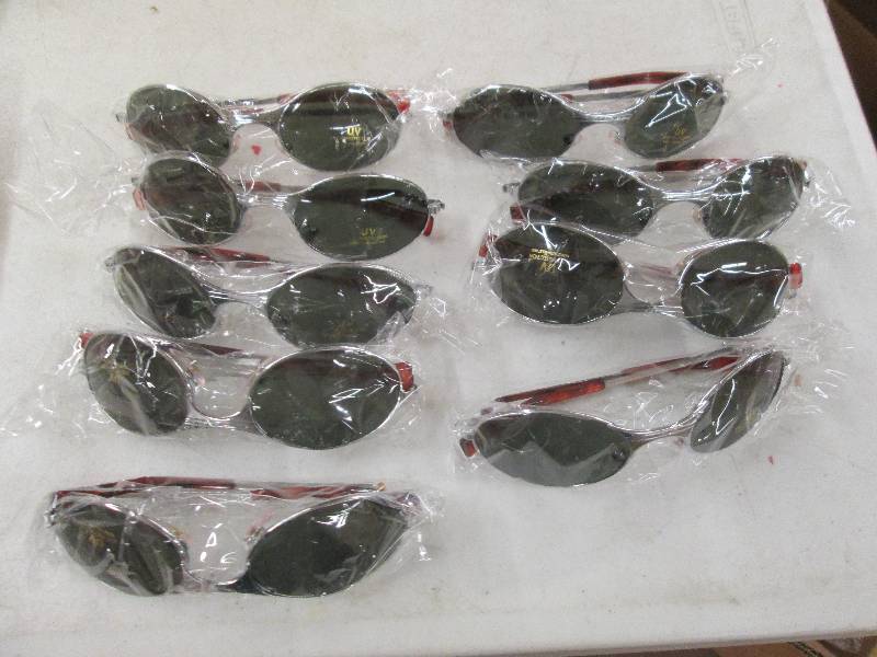 lot 337 image: 9 pairs of brand new sunglasses...
