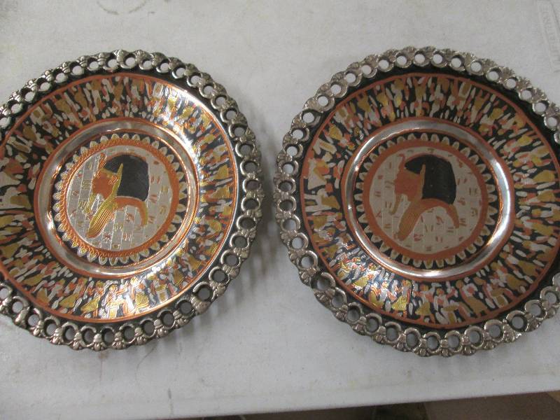 lot 354 image: 2 100% copper hand made in Egypt bo...