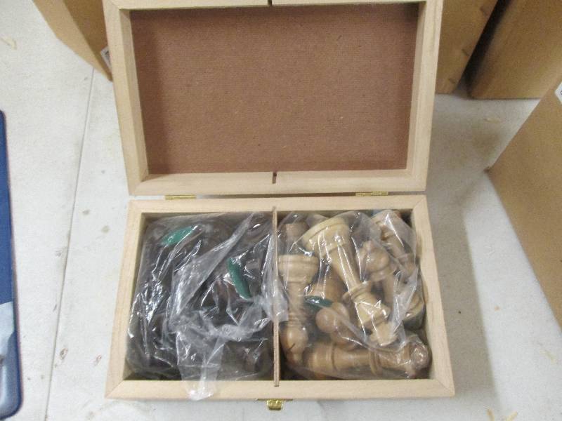 lot 385 image: brand set of chess pieces in wooden...