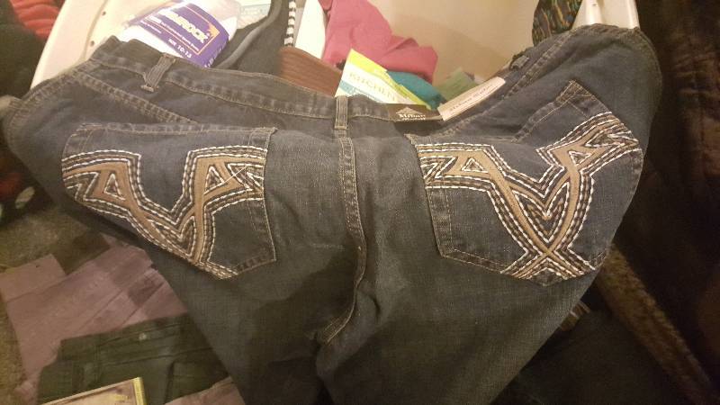 lot of 7 Unusedtagged mens jeans