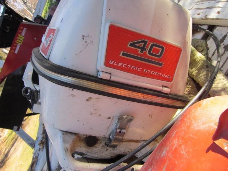 lot 27 image: 40 hp Johnson Boat Motor, Controls, and Gas Tank