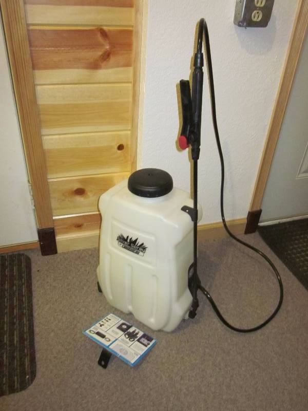 lot 30 image: Silver Spray by Rapidspray Backpack sprayer