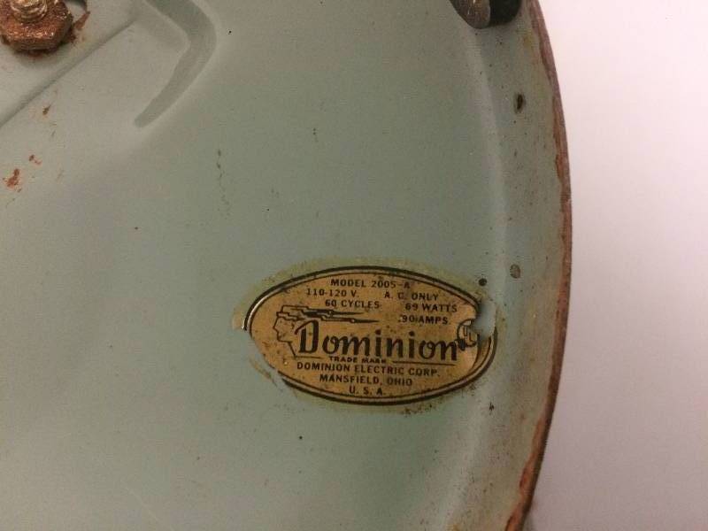 lot 15 image: Dominion Fan
