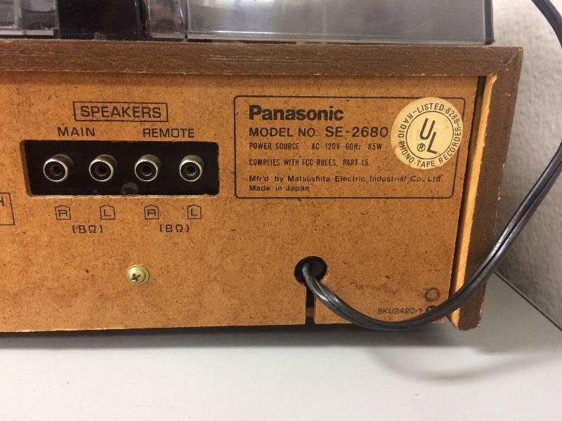 lot 35 image: Panasonic AMFM 8-Track Stereo