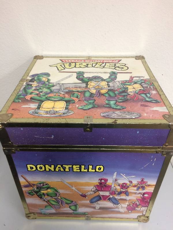 old toy chest