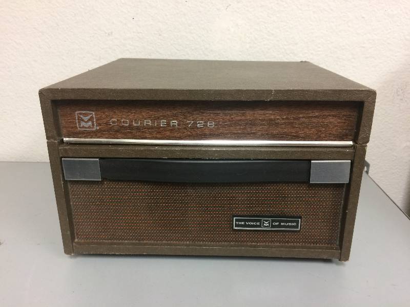 lot 60 image: Courier Tape O Matic Recorder