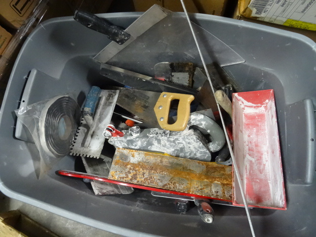 lot 7 image: Bin full of drywall and mudding tools