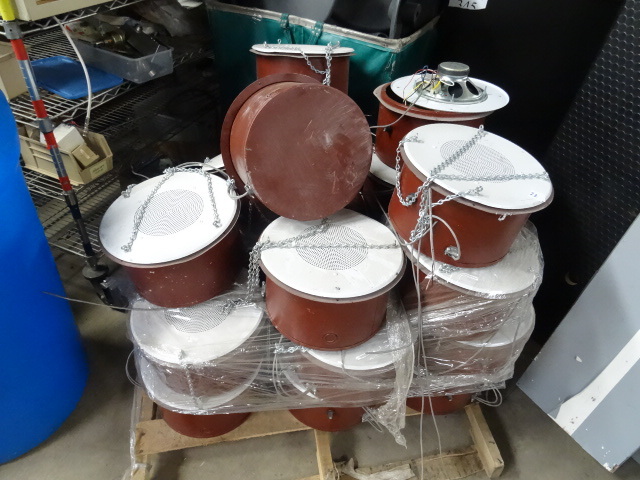 lot 22 image: Ceiling speakers