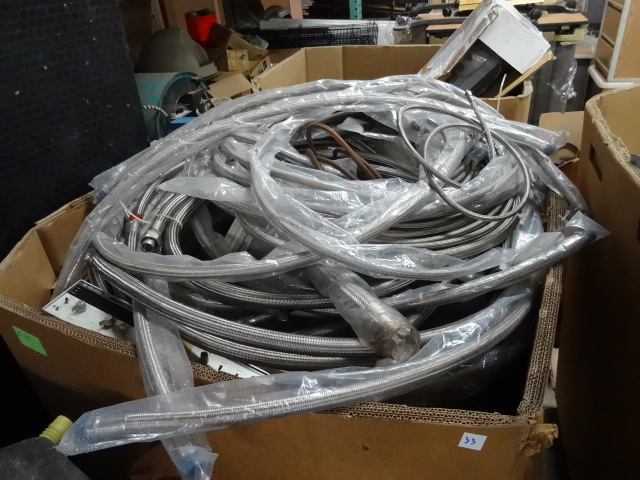 lot 33 image: Braided hoses Misc electronic