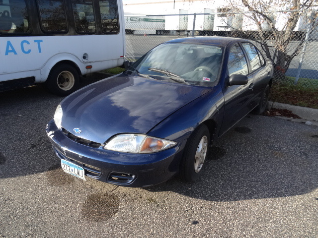 lot 3 image: 2001 Chevy Cavalier