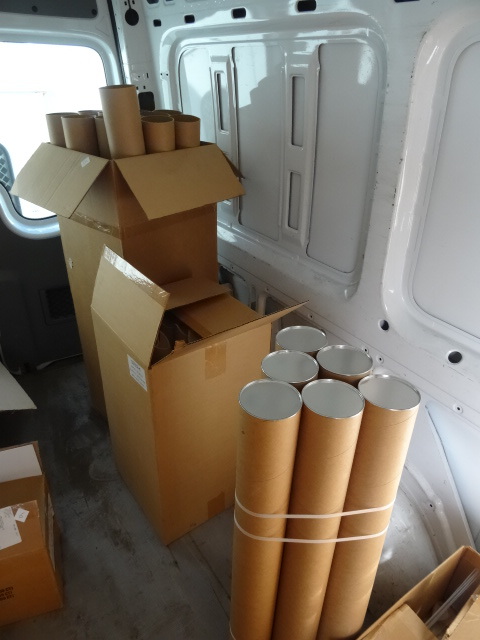 lot 5 image: Cardboard mailing tubes