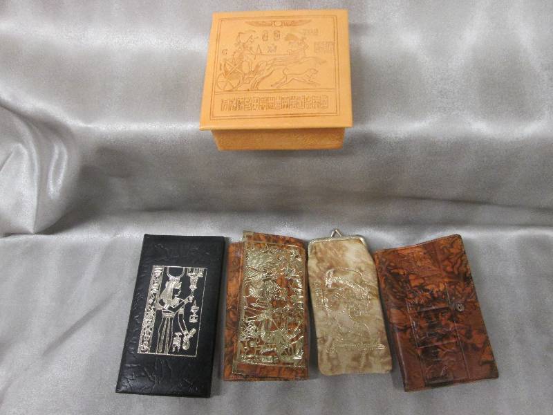 lot 16 image: Lot of 5 Made in Eqypt Leather Gift...