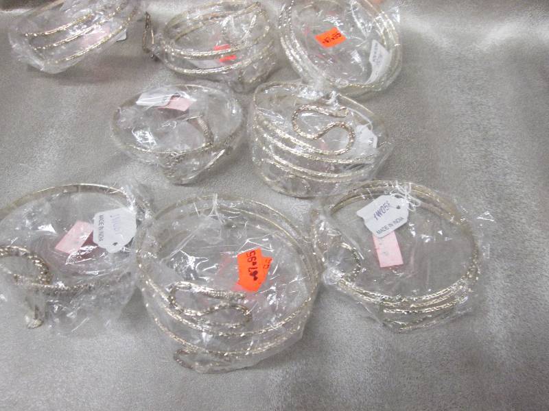 lot 21 image: Lot of 8 Bracelets...