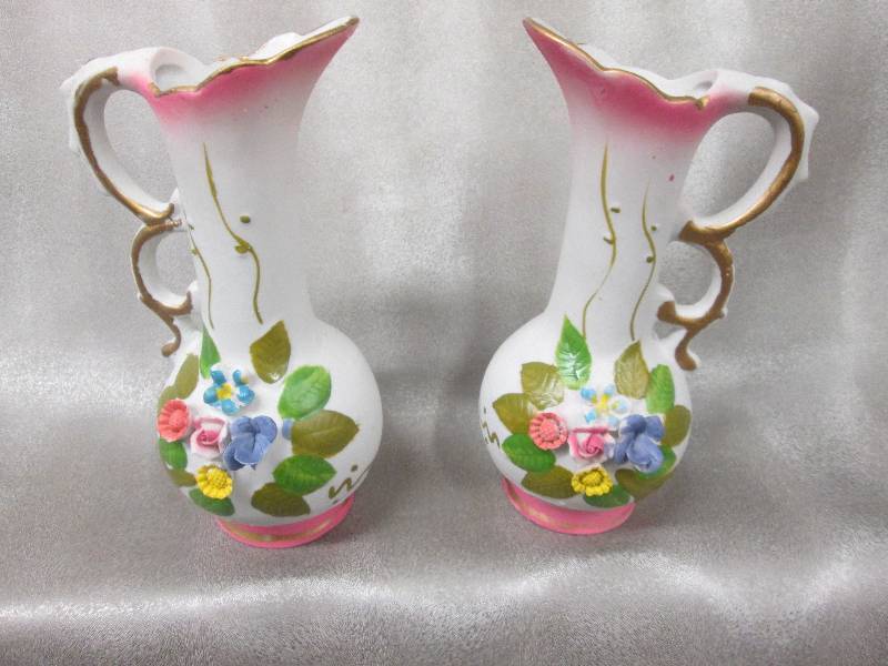 lot 39 image: Set of 2 Matching Ceramic Pitcher V...