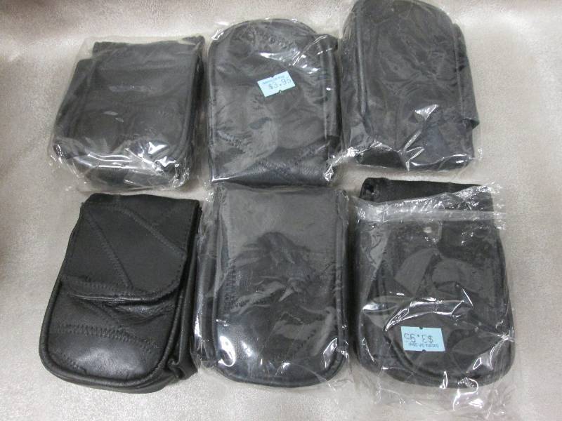 lot 64 image: Lot of 6 Black Cigarette Holders wi...