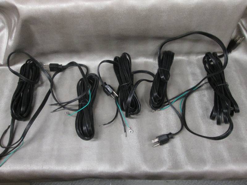 lot 122 image: Lot of 5 Wireable Grounded Electric...