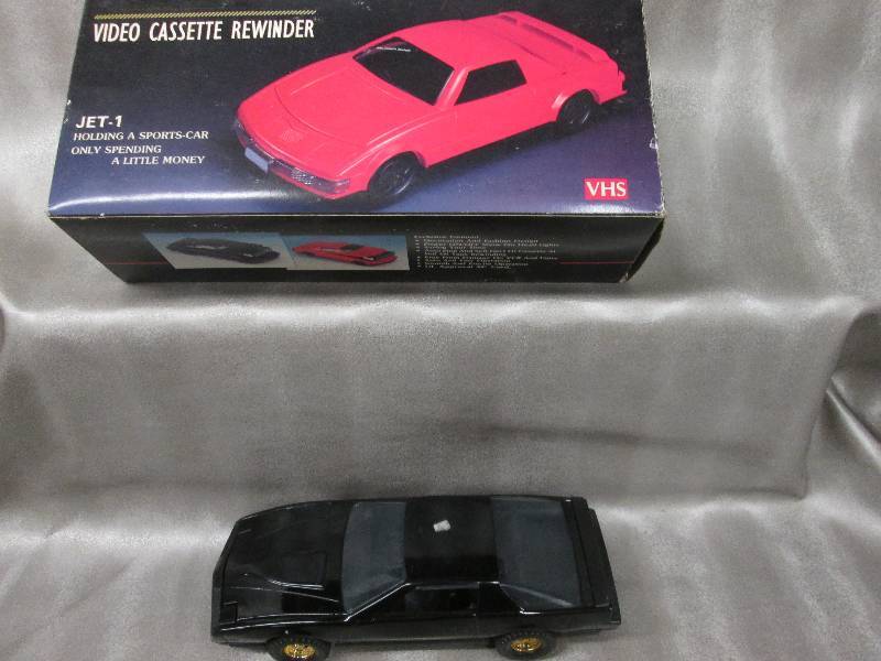 lot 128 image: Video Cassette Rewinder, Pontiac Mo...