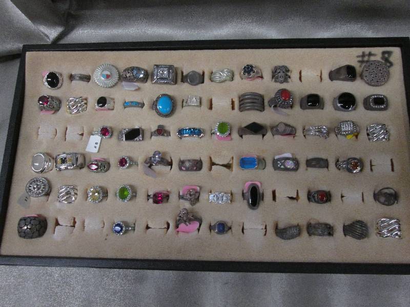 lot 179 image: Tray of Assorted Sized Rings Retail...