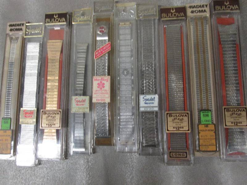 lot 211 image: Lot of 10 Assorted Boxed Watch Band...