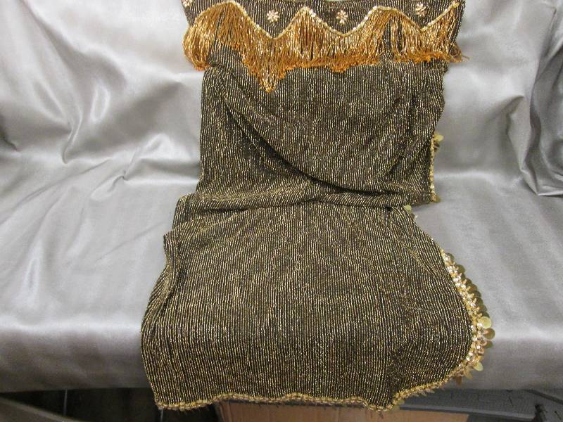 lot 254 image: Gold Strap Sheath...
