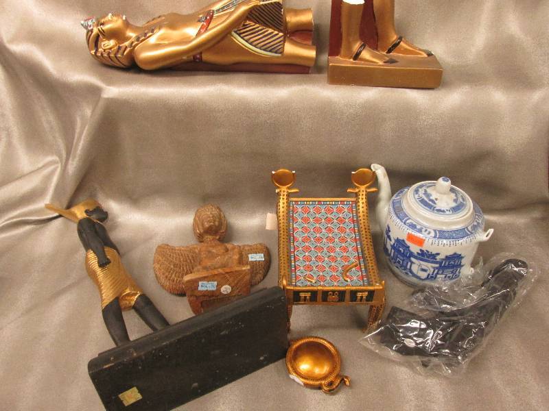 lot 261 image: Large lot Egyptian FigurinesStatue...