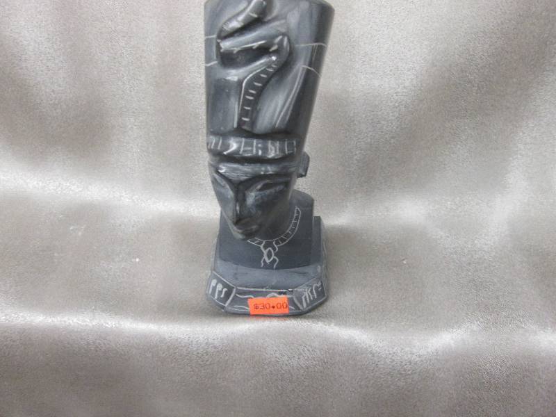 lot 262 image: Egyptian Figurine- detached from ba...
