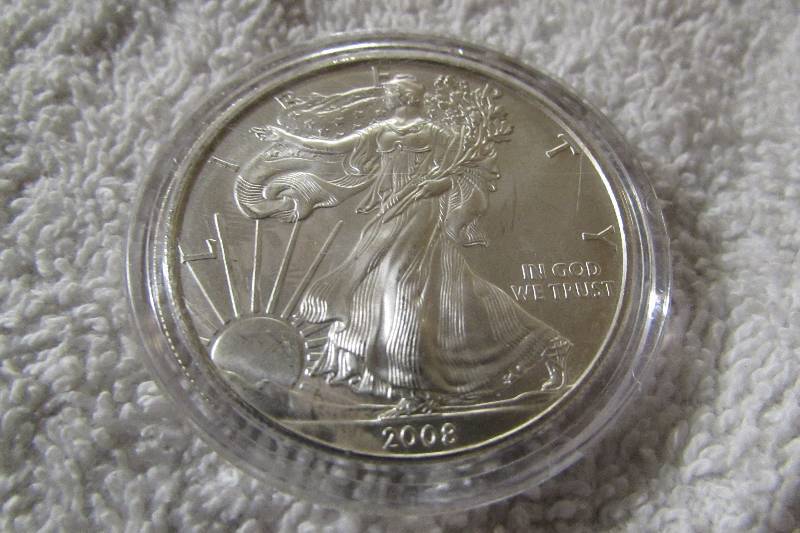 2008 LIBERTY AMERICAN EAGLE SILVER DOLLAR, 1 OZ .999 SILVER