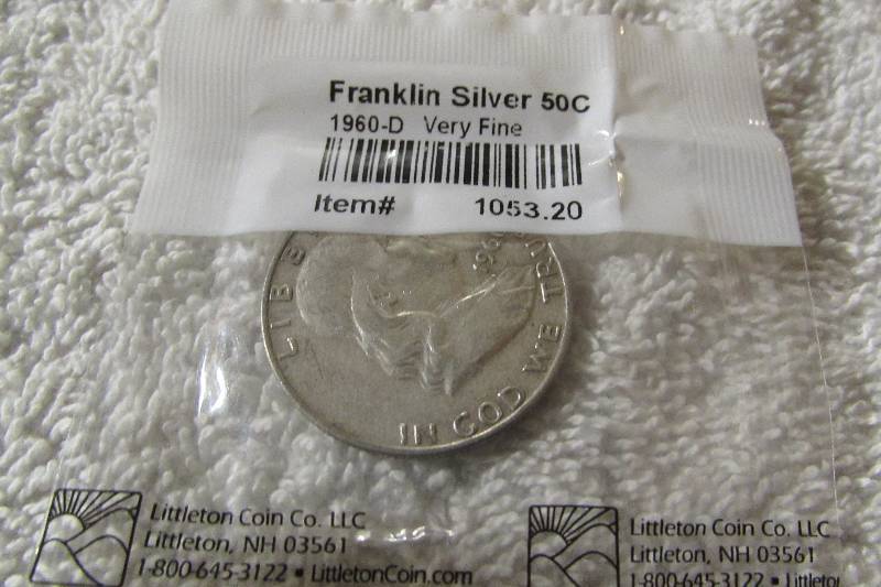 1960 D FRANKLIN HALF DOLLAR, VERY FINE. LITTLETON COIN CO PACKAGE