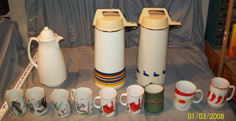 lot 63 image: Vintage 3 Thermal Carafe made in Japan & 9 Coffee Mug Collection.