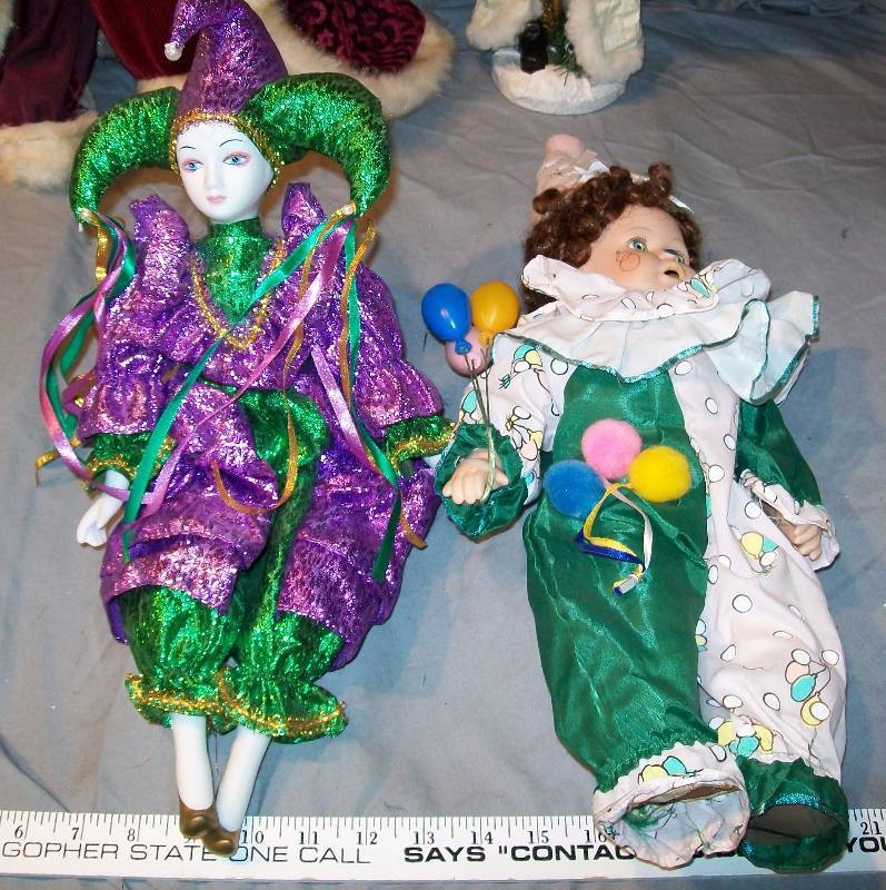 lot 87 image: 2 Piece Vintage Porcelain DollFrenchPierrot Female JesterClown.